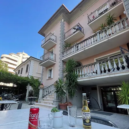 Berlino Hotel Cattolica