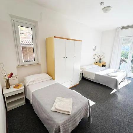 Berlino Hotel Cattolica