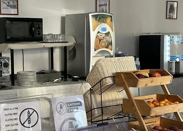 Berlino Отель Каттолика